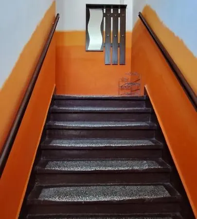 Alcatraz 90m Z Kominkiem アパート *