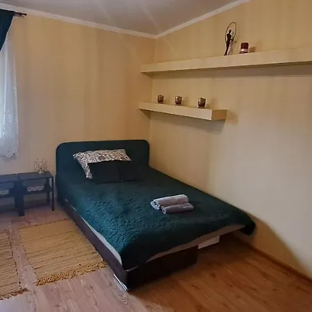 Alcatraz 90m Z Kominkiem * カミェンナ・グラ