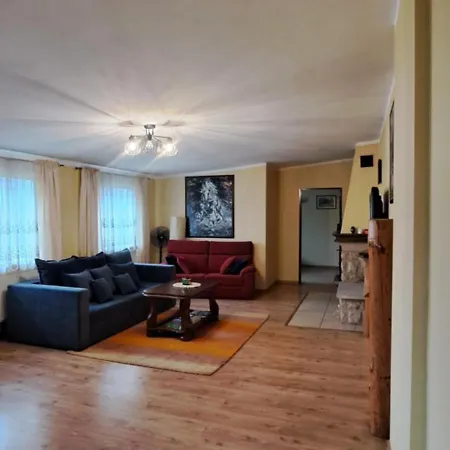 Apartment Alcatraz 90m Z Kominkiem *