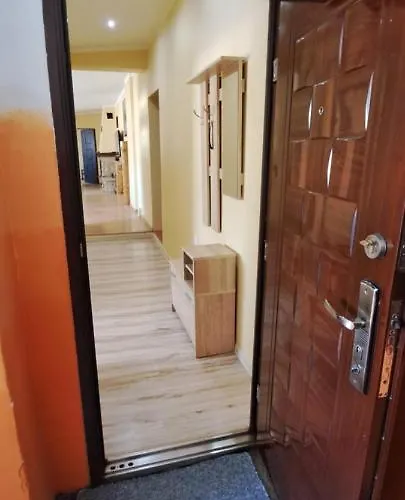 Alcatraz 90m Z Kominkiem Appartement *