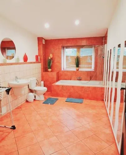 Appartement Alcatraz 90m Z Kominkiem Kamienna Gora