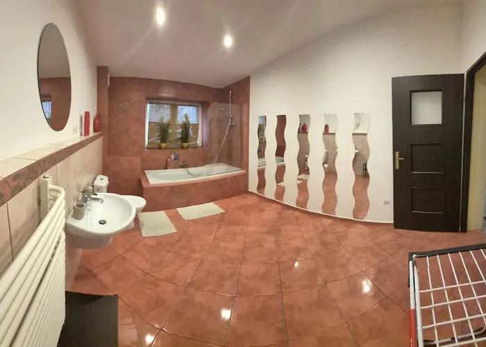 Appartement Alcatraz 90m Z Kominkiem Kamienna Gora